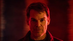 Dexter vuelve por sorpresa en un tráiler que decide tomarse la serie a choteo