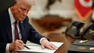 Trump Issues Executive Orders to Modify Tariffs on Automakers