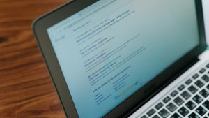 These are the searches you should never do on Google
